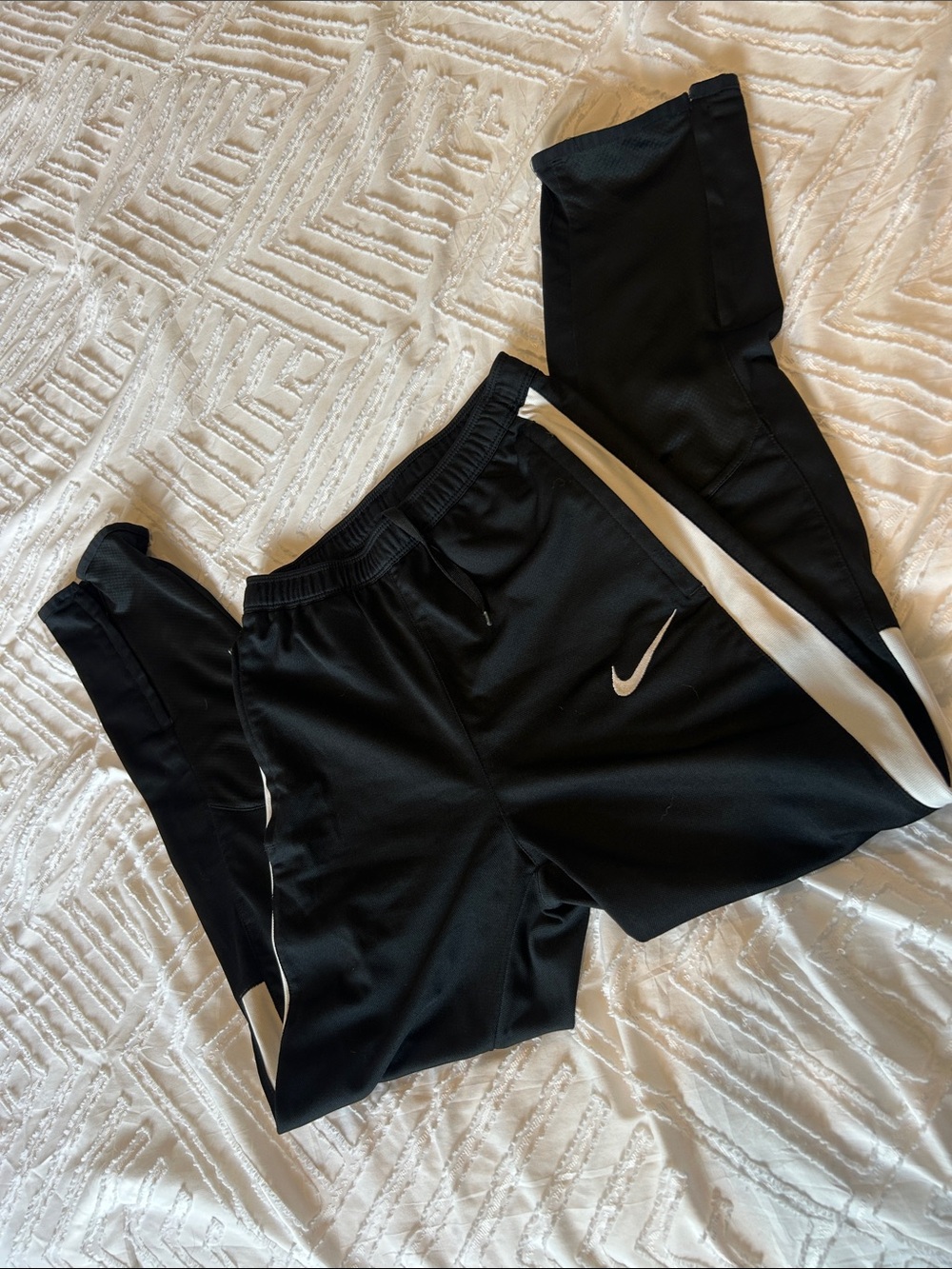 Nike Kids Black Elastic Waistband Zipper Ankle Jogger Sweatpants Size Large